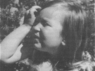 Eva-Schilling-age-3-th.jpg