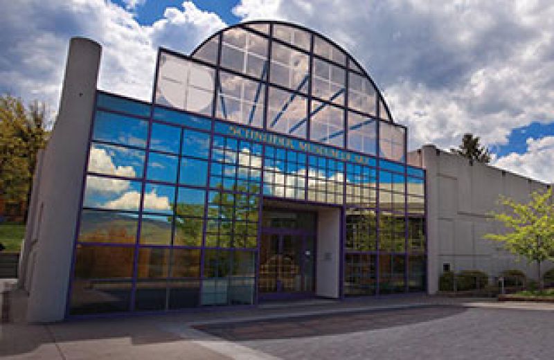 Schneider Museum of Art